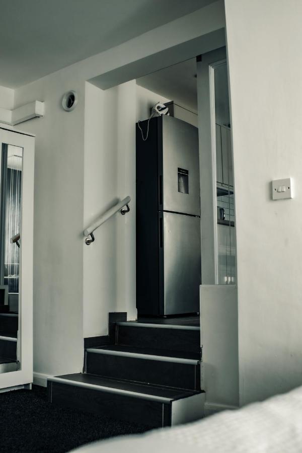 Dealhouse Apartments 10 哈德斯菲尔德 外观 照片