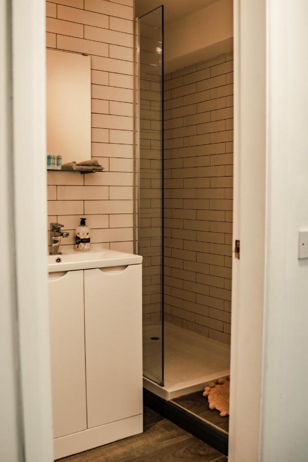 Dealhouse Apartments 10 哈德斯菲尔德 外观 照片
